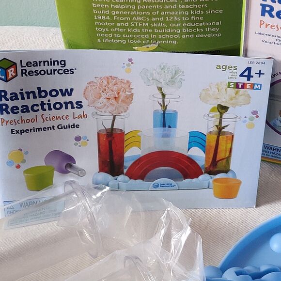 Learning Resources Rainbow Reactions Preschool Science Lab Age 4+ - Picture 13 of 13